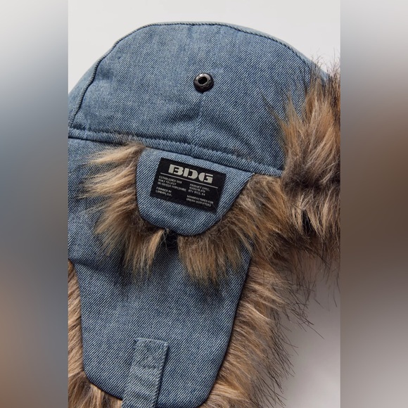 BDG Nylon Faux Fur Trapper Hat NWT - Denim - Picture 3 of 7